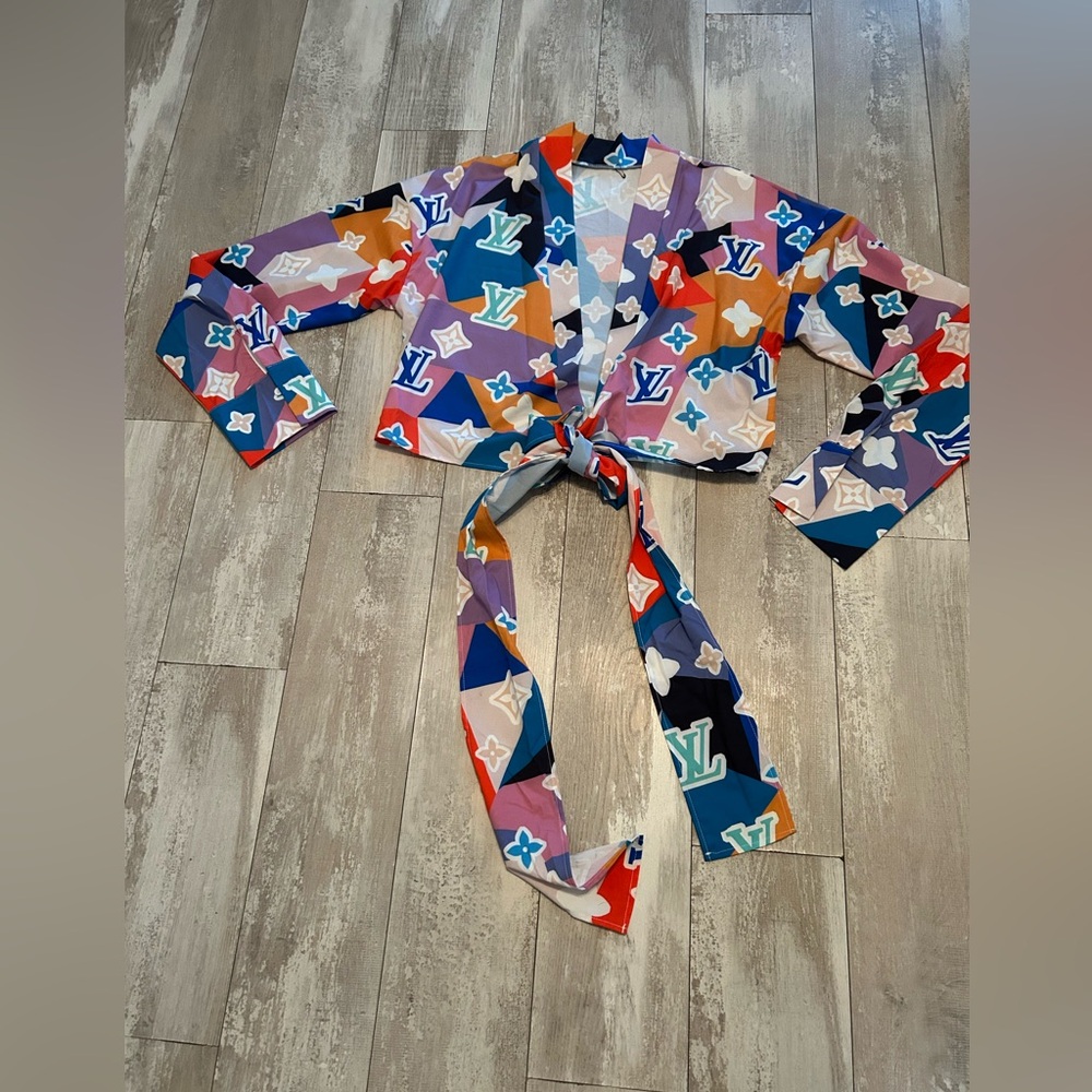 Brand new designer inspired top